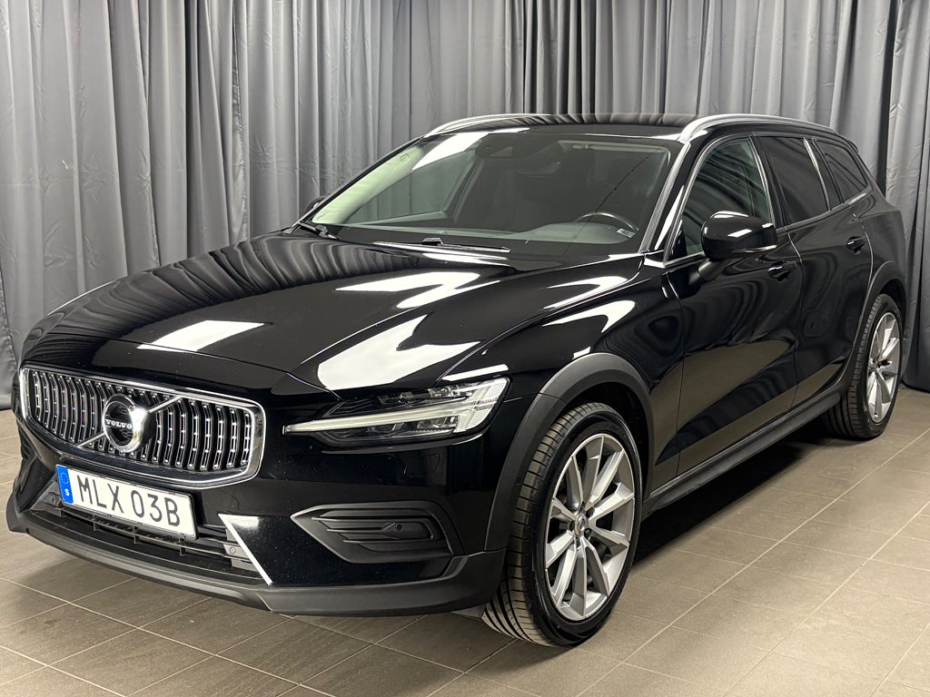 Volvo V60 Cross Country D4 | AWD | Momentum | Drag | Värmare
