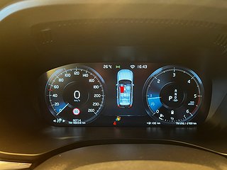 Volvo XC60 B5 AWD R-Design Kamera/Drag/SoV/MoK/AdaptivFart