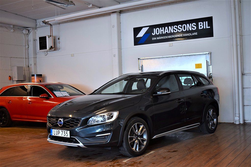 Volvo V60 Cross Country D4 AWD Summum VOC Kamera Drag