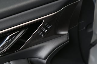 Kombi Subaru Outback 17 av 29