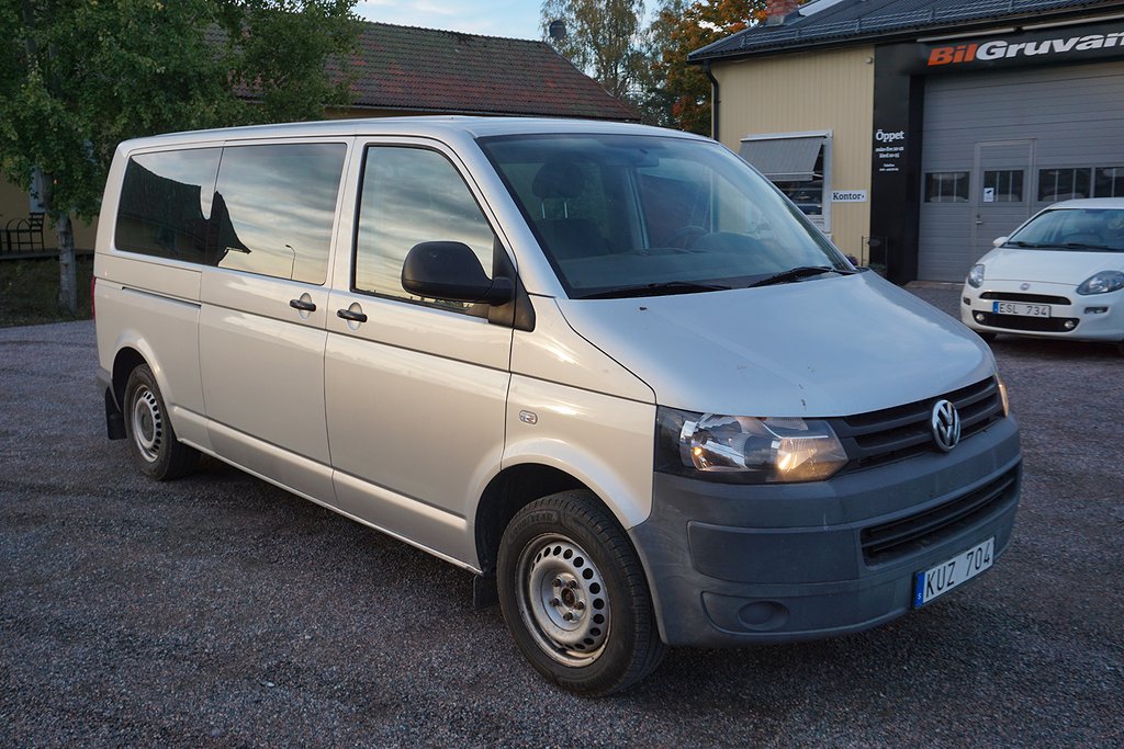 Volkswagen Caravelle 2.0 TDI Trendline 9-Sitsig