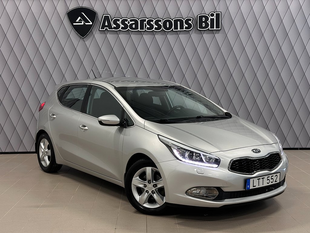 Kia CEED cee'd 1.6 Crdi 110hk ECO Komfort Vinterhjul 