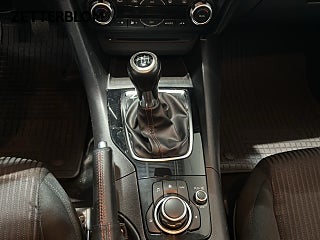 Halvkombi Mazda 3 14 av 21