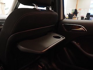 Halvkombi Mercedes-Benz B 24 av 26