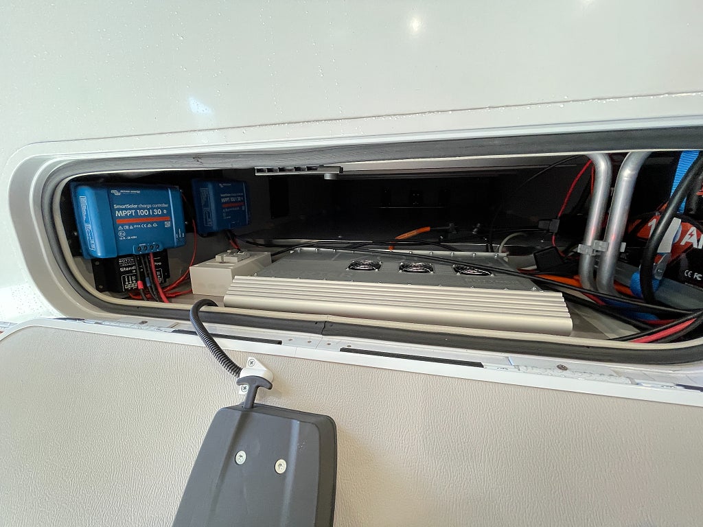 Knaus 900 LEG Sun I / Hydraul-ben /AC- Bodel/Solcell x8 / litium / Inv - Knaus