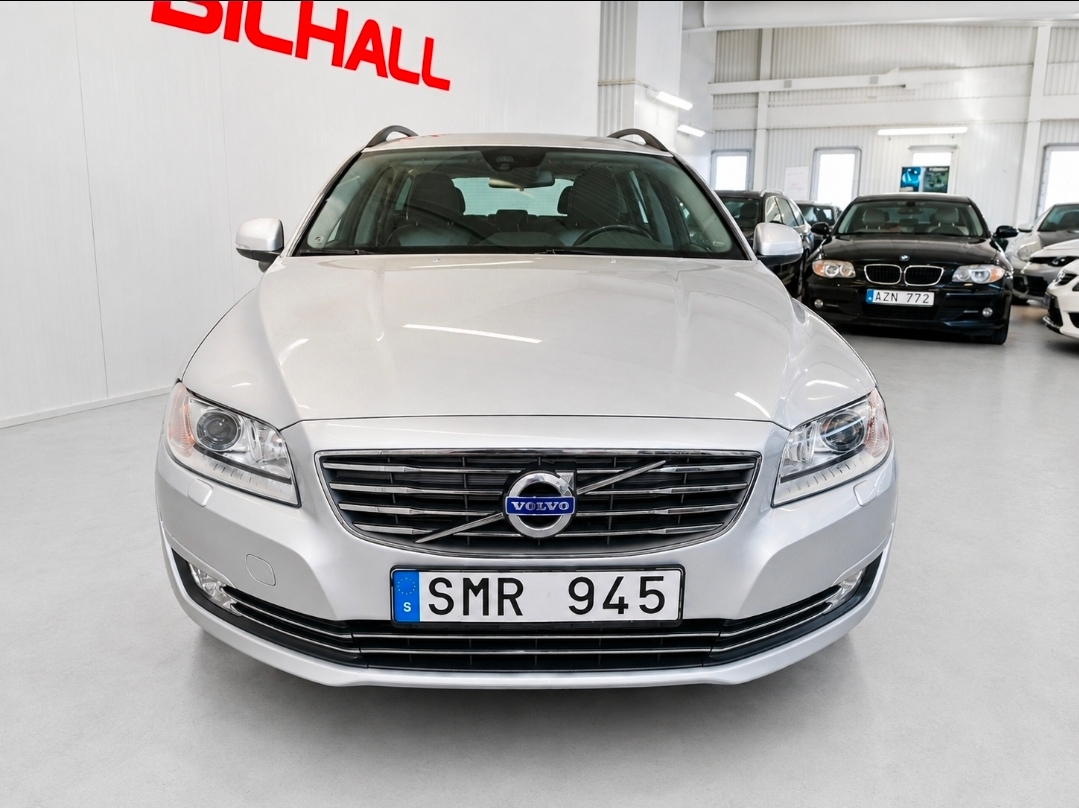 Volvo V70 D3,Automat,Momentum/Kamrembytt 2014, bild 2/48