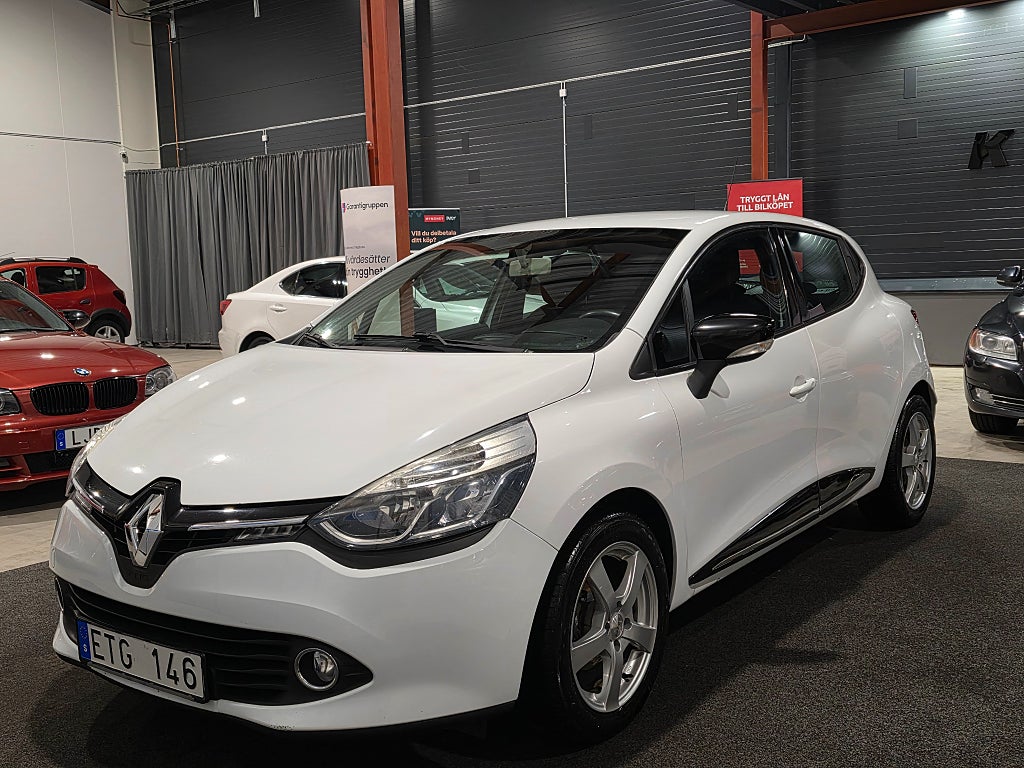 Renault Clio 0.9 TCe Euro 5 Expression Navi Ny servad Farthållare