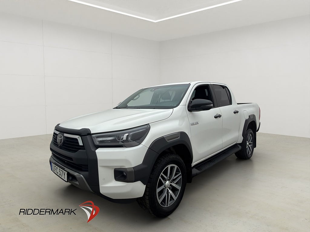 Toyota Hilux Invincible 2.8 4WD M/K-Värmare Drag Diff MOMS