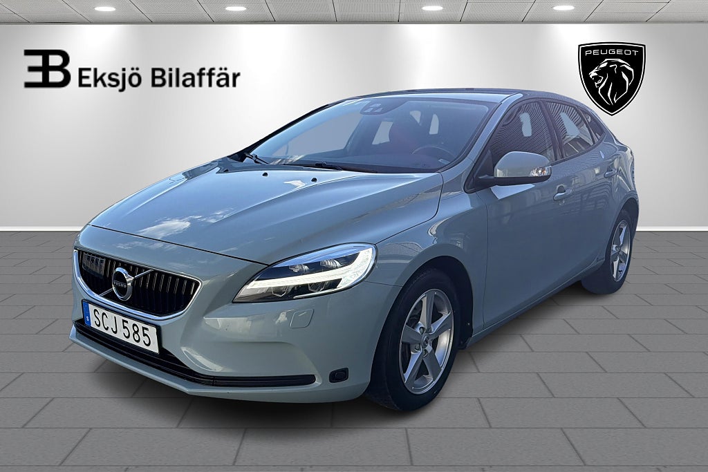 Volvo V40 D2 120hk Geartronic *Dragkrok, Dieselvärmare, VOC, LED*