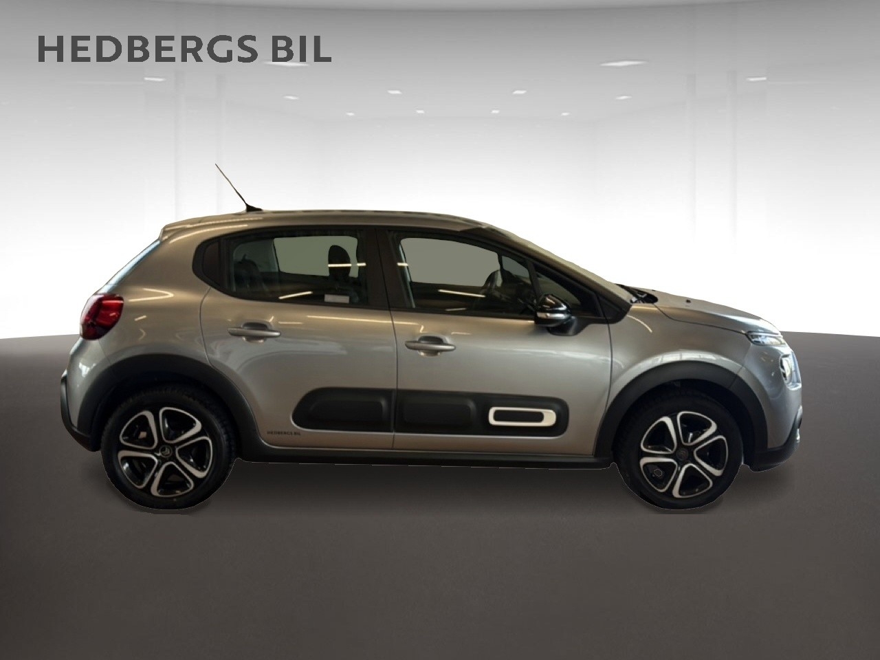Citroen C3 Feel 1.2 PureTech 83HK 2022, photo 2/41