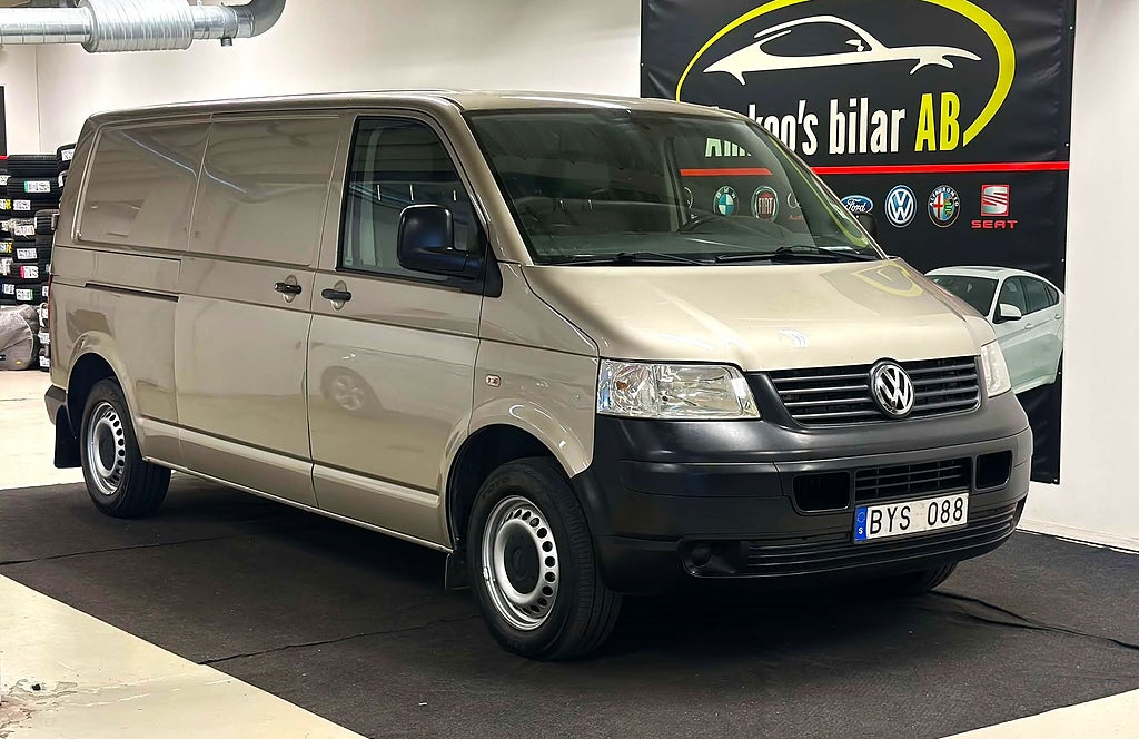 Volkswagen Transporter T28 2.5 TDI MOMSBIL Nybesiktad