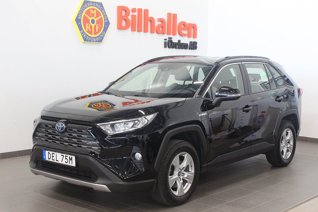 Toyota RAV4 Hybrid AWD-i E-CVT Active HYBRID *Kamera 