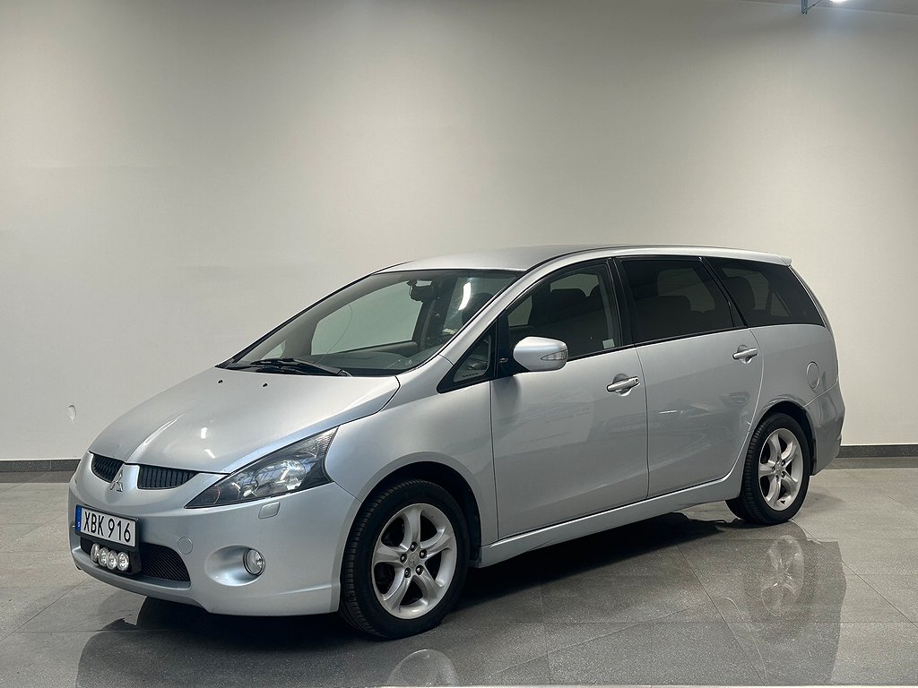 Mitsubishi Grandis 2.4 7-sits Backkamera 399kr/mån 