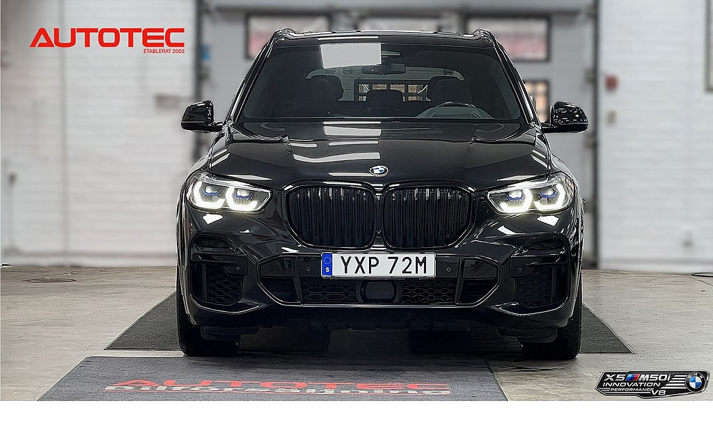 BMW X5 M 50i 530hk Innovation/Sky/22"/HK ljud/