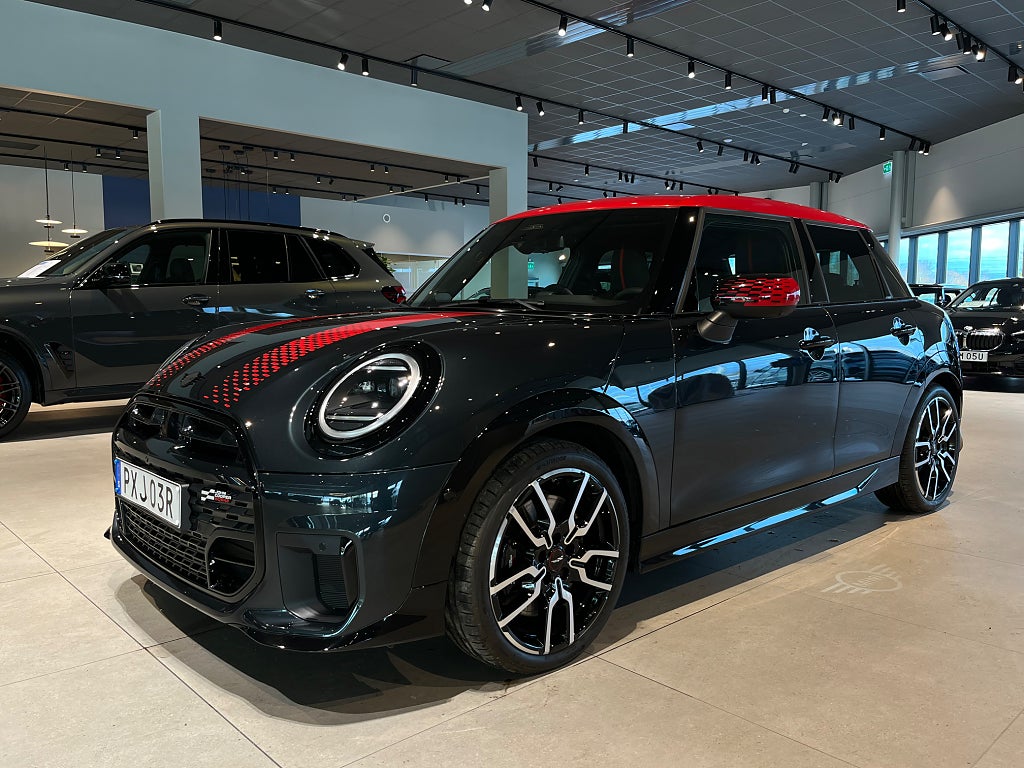 MINI Cooper S  JCW Trim 5-DÖRRAR XLPaket HUD H K Panoramatak