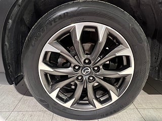 SUV Mazda CX-5 8 av 19