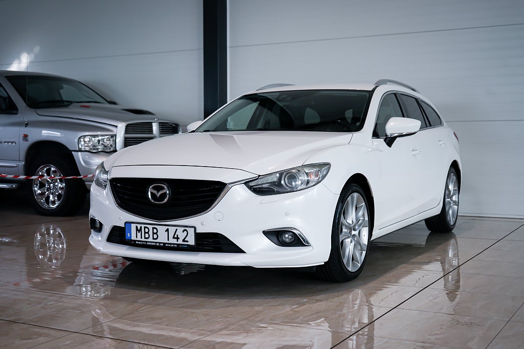 Mazda 6 Wagon 2.2 SKYACTIV-D Euro 6 Skinn Kamera Bose 175hk 