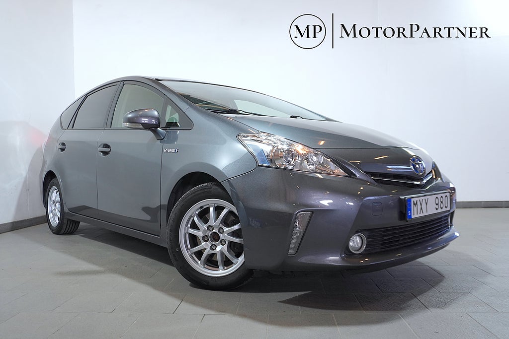 Toyota Prius Hybrid CVT 7-sits Pano Kamera Navi HUD 136hk 3,95%