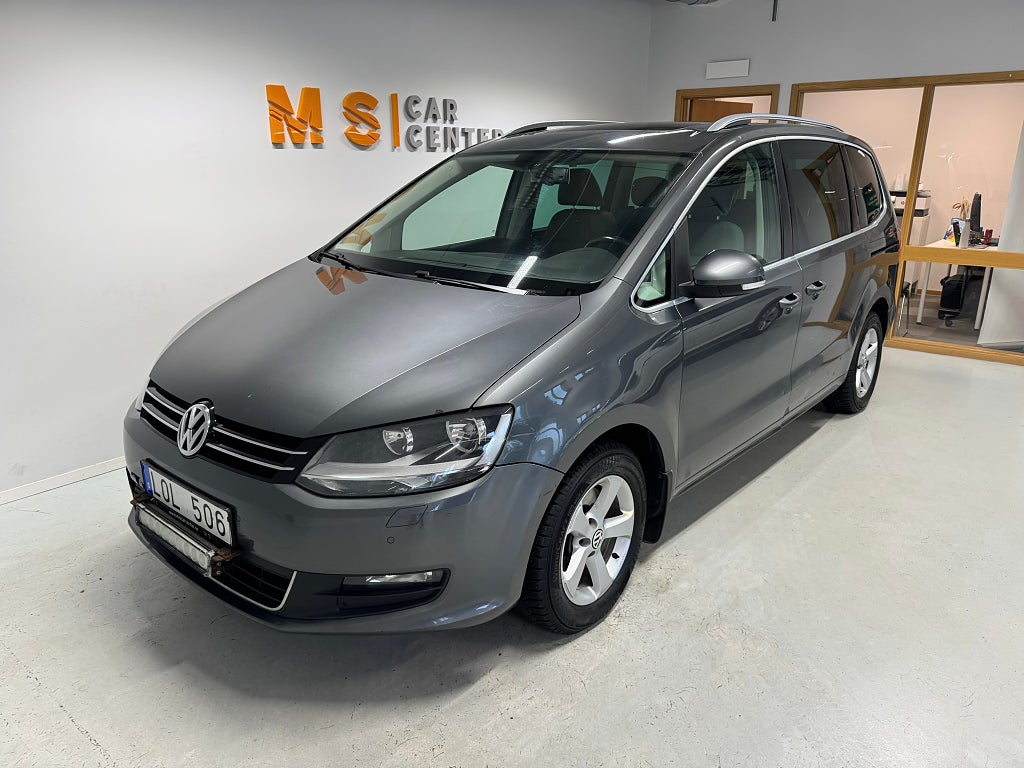 Volkswagen Sharan 7-sits 2.0TDI Pano Drag B-kamera  0% RÄNTA