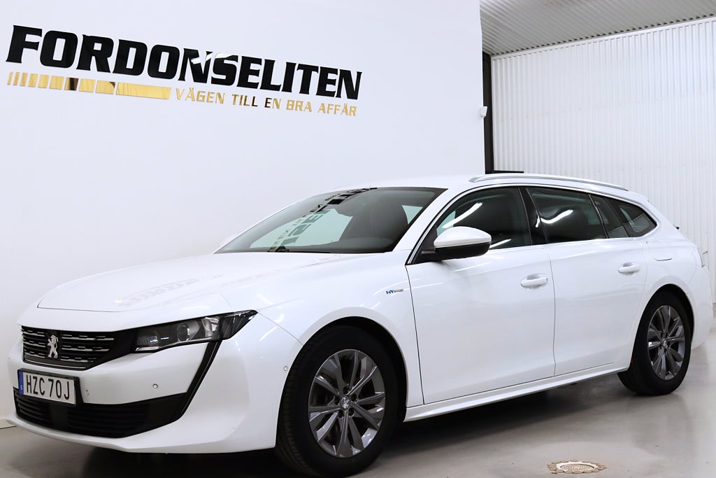 Peugeot 508 Hybrid B-kamera Navi CarPlay Nyservad Drag MOMS 224hk