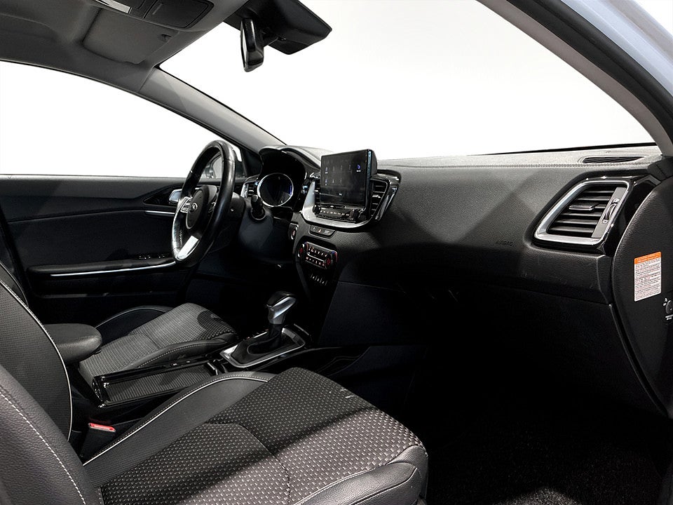 Bild på Kia Ceed Sportswagon PHEV 141hk Aut B-KAMERA CARPLAY FULLSERVAD