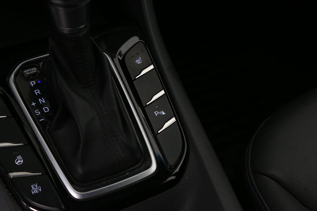 Hyundai IONIQ Plug-in 1.6 + 8.9 kWh DCT Premium Plus Eco Dragkrok 2019