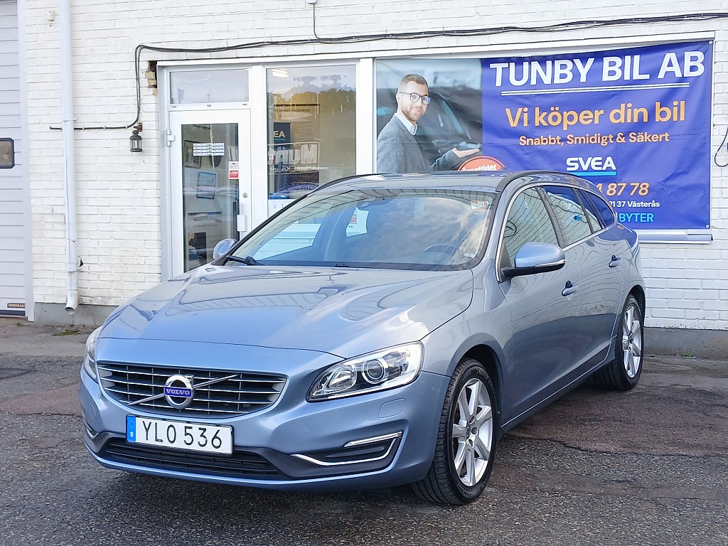 Volvo V60 D4 Momentum 190 Hk/Nykam/P-Sens/Drag/Besik/D-Värma