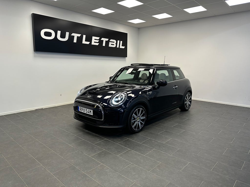 MINI Cooper SE Maximise Panorama Läder Navigation H&K Carplay 