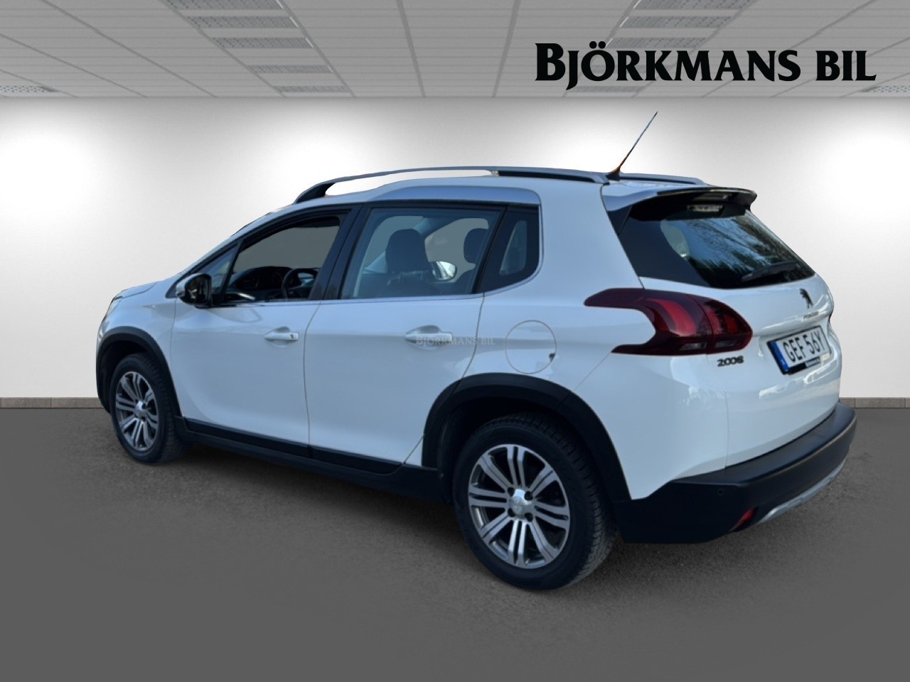 Peugeot 2008 PureTech (110hk) 2019, bild 6/45