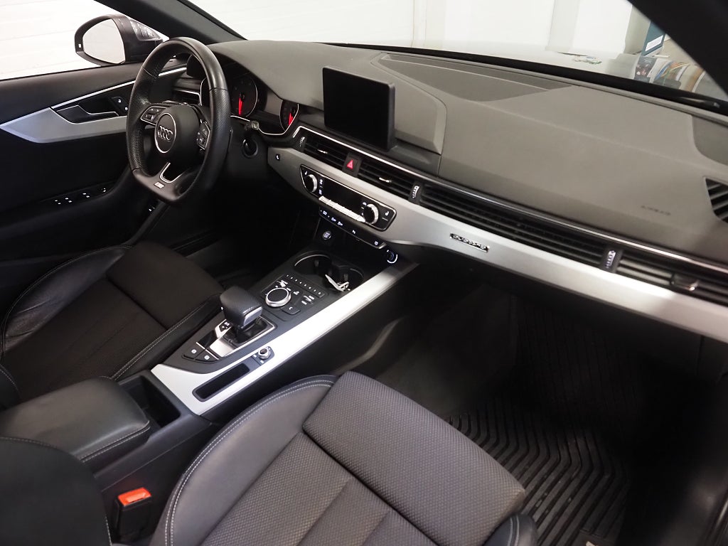 Audi A4 Avant 40 TDI 190hk quattro S-Line | Drag | D-värm | 2019