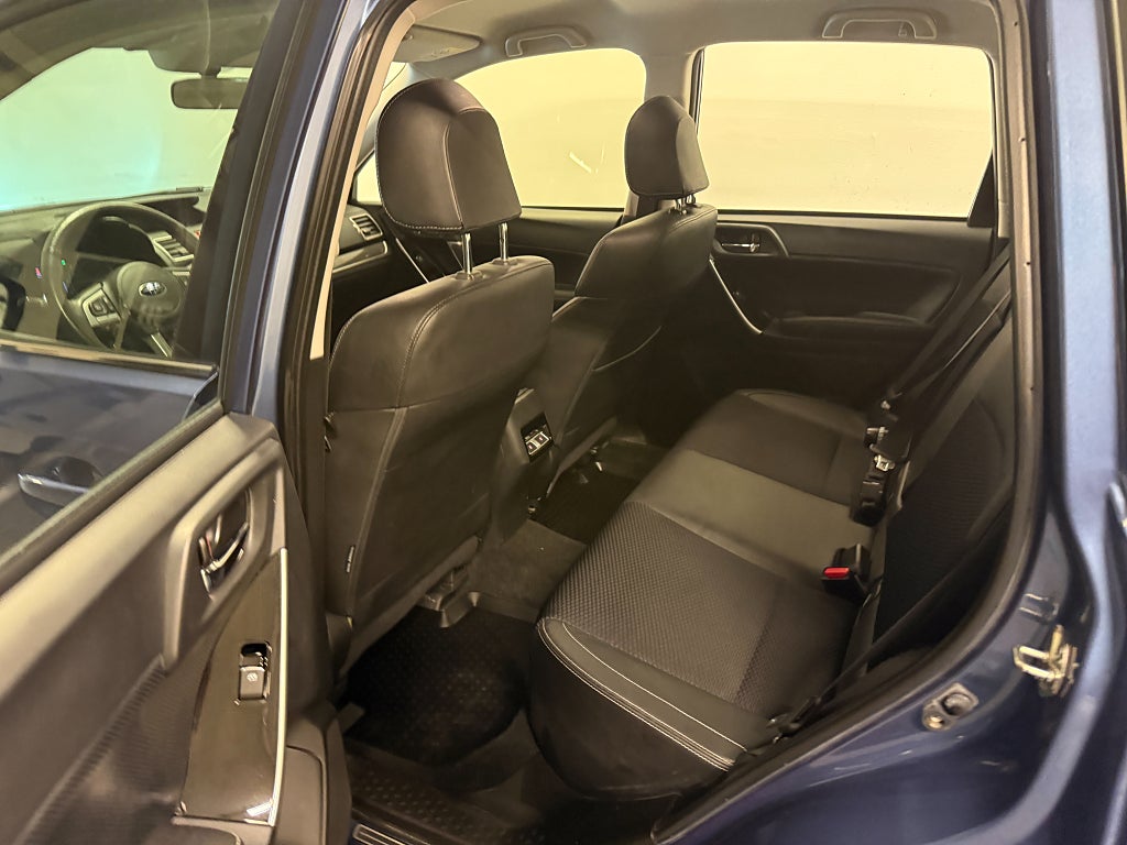 Subaru Forester 2,0i 150hk XS AWD Aut Dragkrok 2019