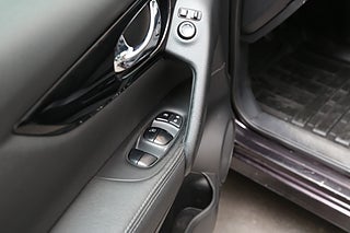 SUV Nissan Qashqai 12 av 26