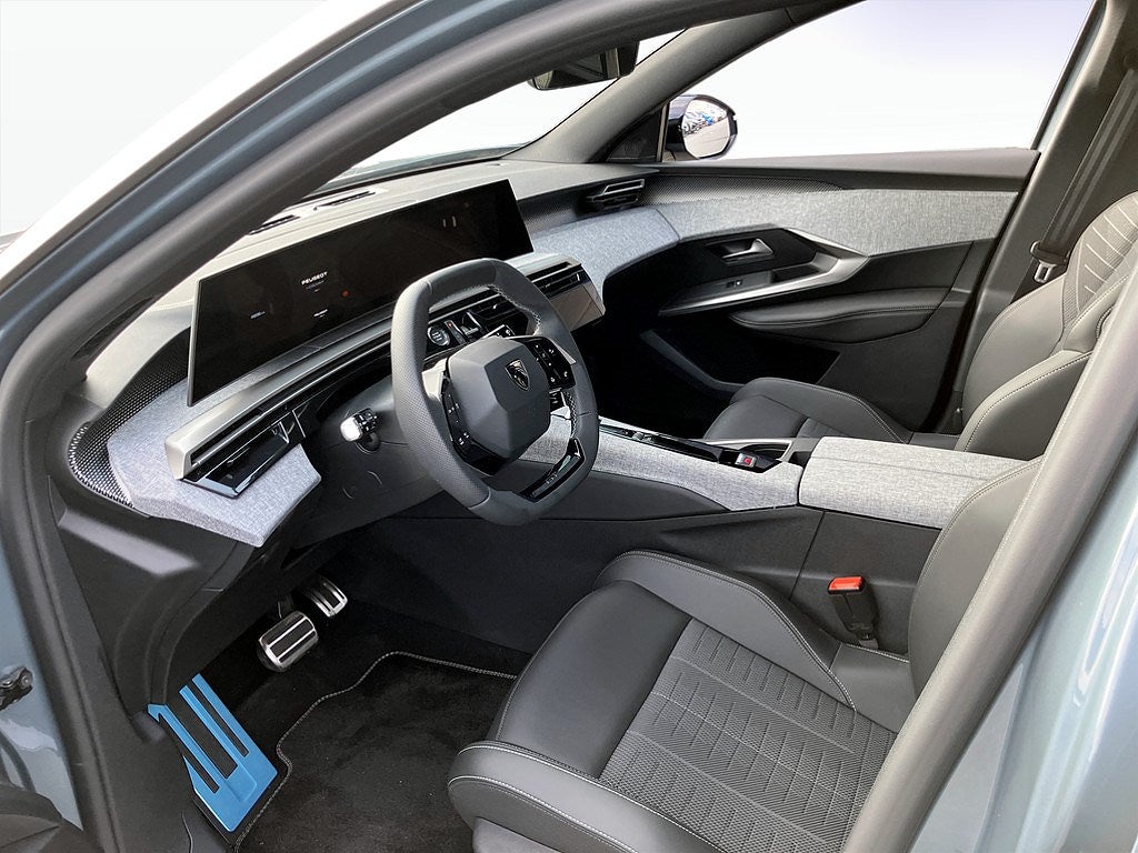 Bild på Peugeot 5008 GT Hybrid 145hk Aut 7-SITS - DEMO, Nya Vinterhjul ingår