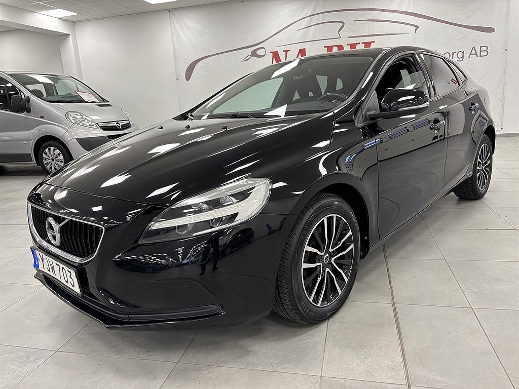Volvo V40 T2 Manuell, 122hk Momentum