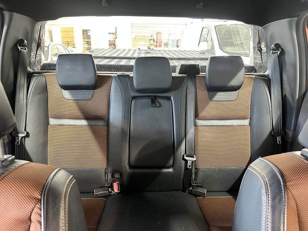 Ford ranger Dubbelhytt 3.2 TDCi 4x4 Wildtrack Nyservad / Fint skick