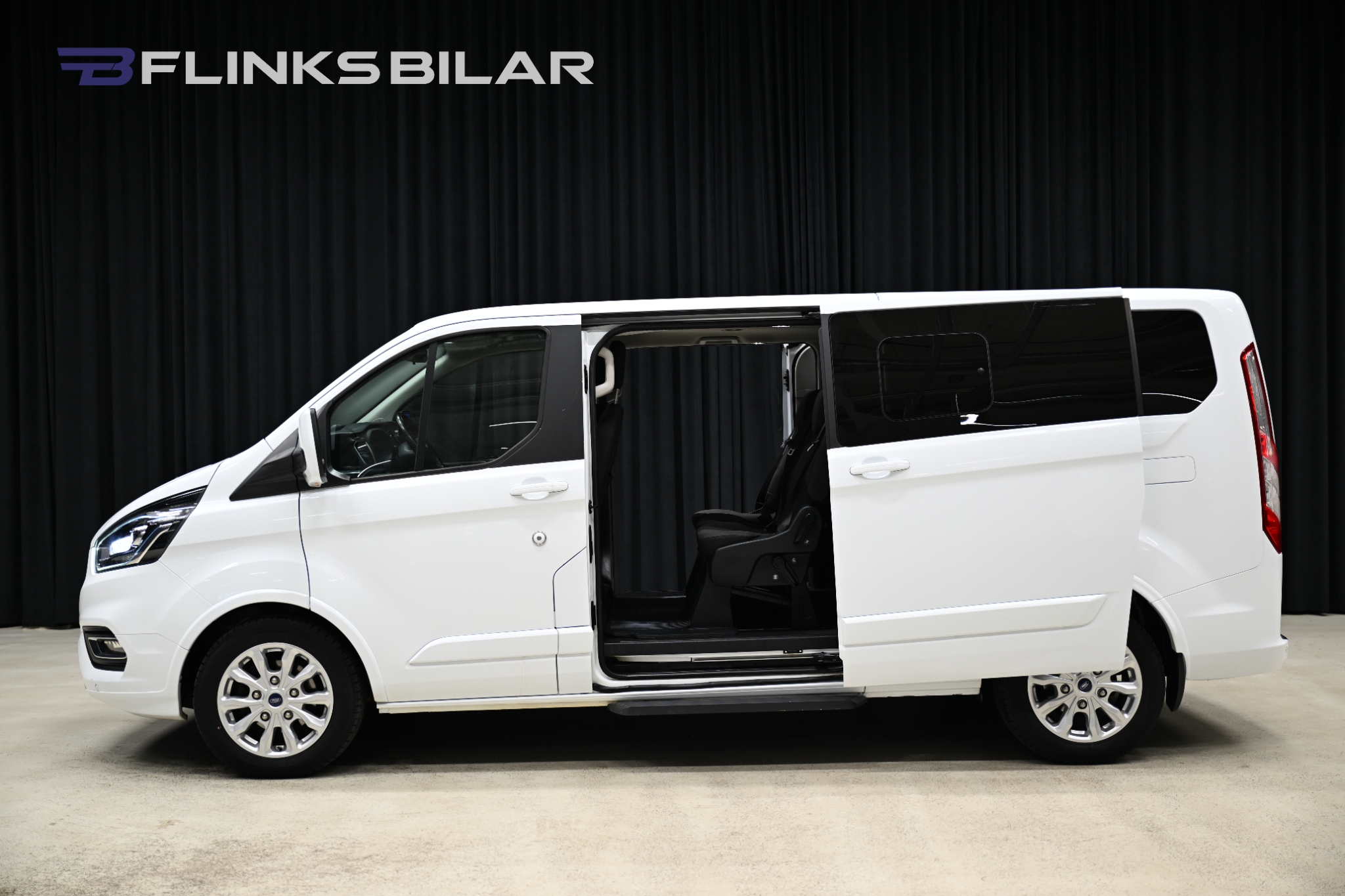 Ford Tourneo Custom 2021, bild 4/10