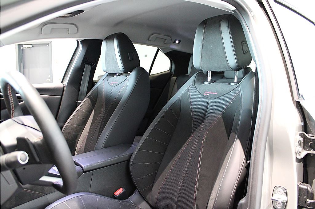 Bild på DS 4 Performance Line E-Tense 225hk Aut - MOTORISERAD BAKLUCKA, B-KAM