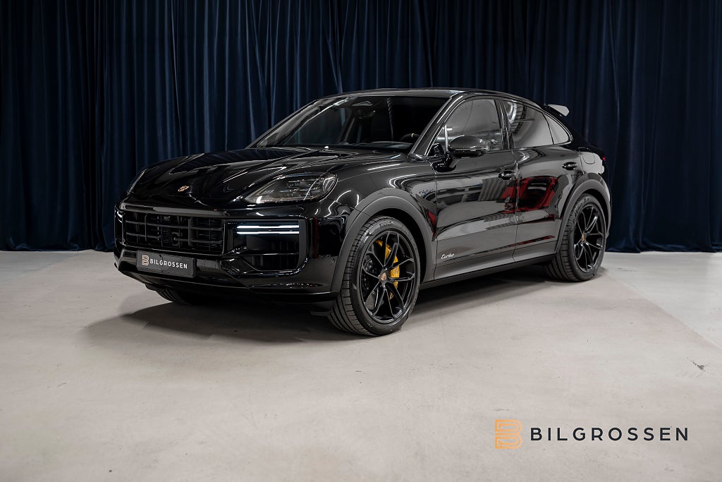 Porsche Cayenne Turbo E hybrid GT Paket Burmester PCCB Moms Leasbar
