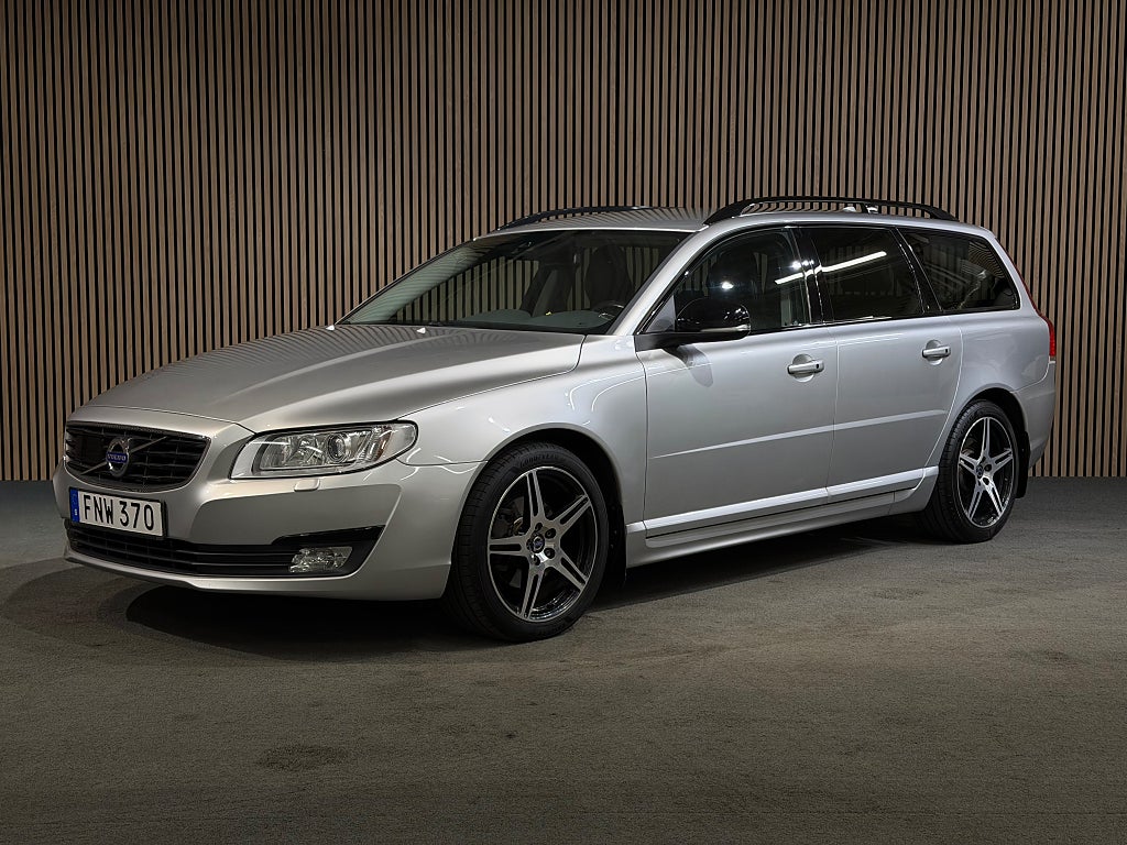 Volvo V70 T4 Classic Dynamic Edition / Drag / Läder / Elstol