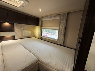 Husbil-integrerad Concorde Credo 840 L IVECO (170HK AUTOMAT) Långbädd! Stort badrum! ALDE! 18 av 26