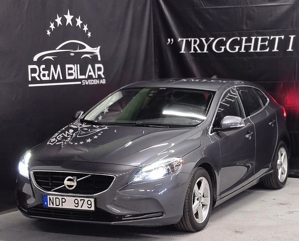 Volvo V40 Få-ägare, Drag, Bak-kam, 115HK, M-värme, Ny Serv/Bes!!!