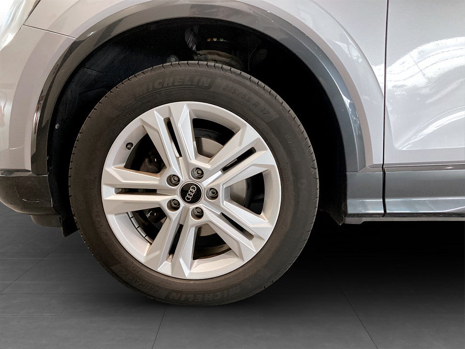 Bild på Audi Q2 Proline Advanced 35 TFSI 150hk Aut BACKENSORER