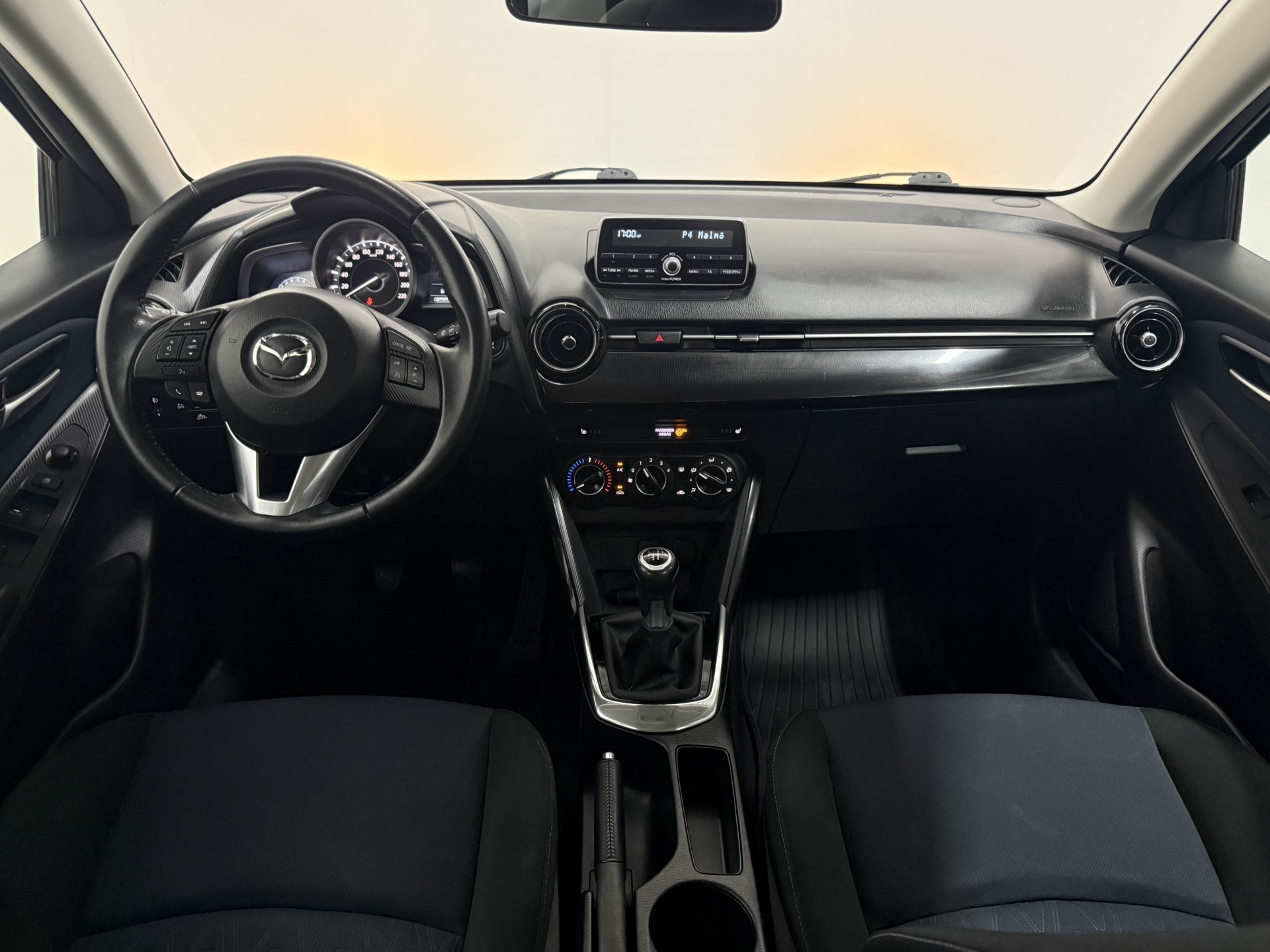 Mazda 2 5-dörrar 1.5 SKYACTIV-G /Låg mil 2015, bild 7/33