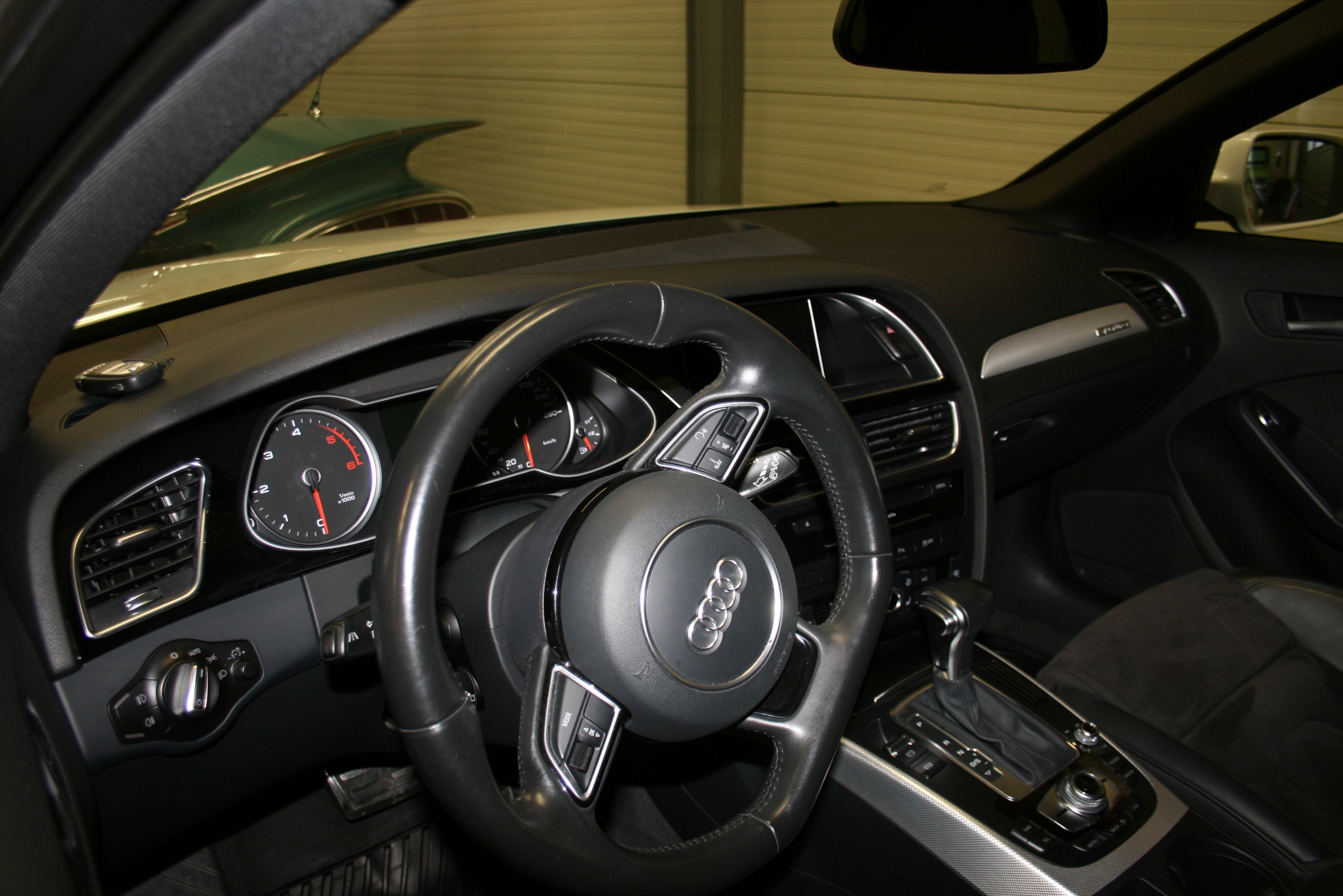 Audi A4 2015, bild 7/43