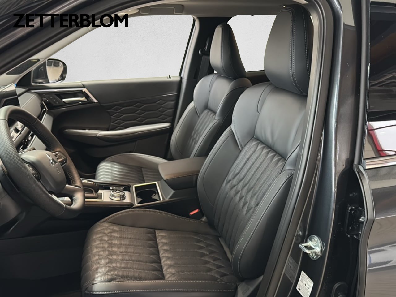 Mitsubishi Outlander 2025, bild 7/77