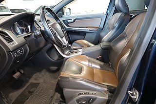 SUV Volvo XC60 10 av 25