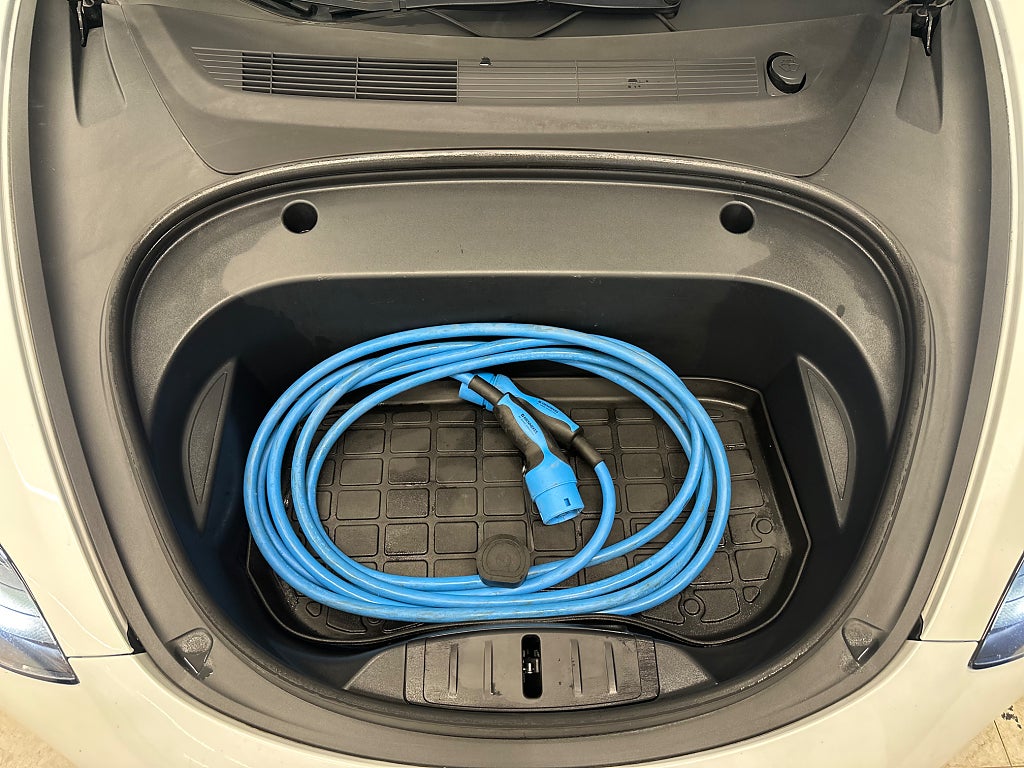Tesla Model 3 Long Range AWD 4,99% /Panorama/Kamera/Värmepump