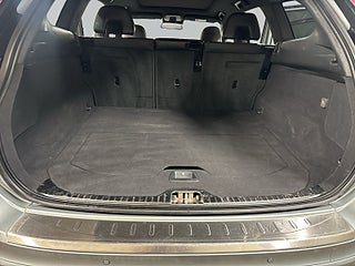 Volvo XC60 D4 AWD Automat R-Design Kamrem Bytt/Kamera/Drag/S&VDäck – bild 12