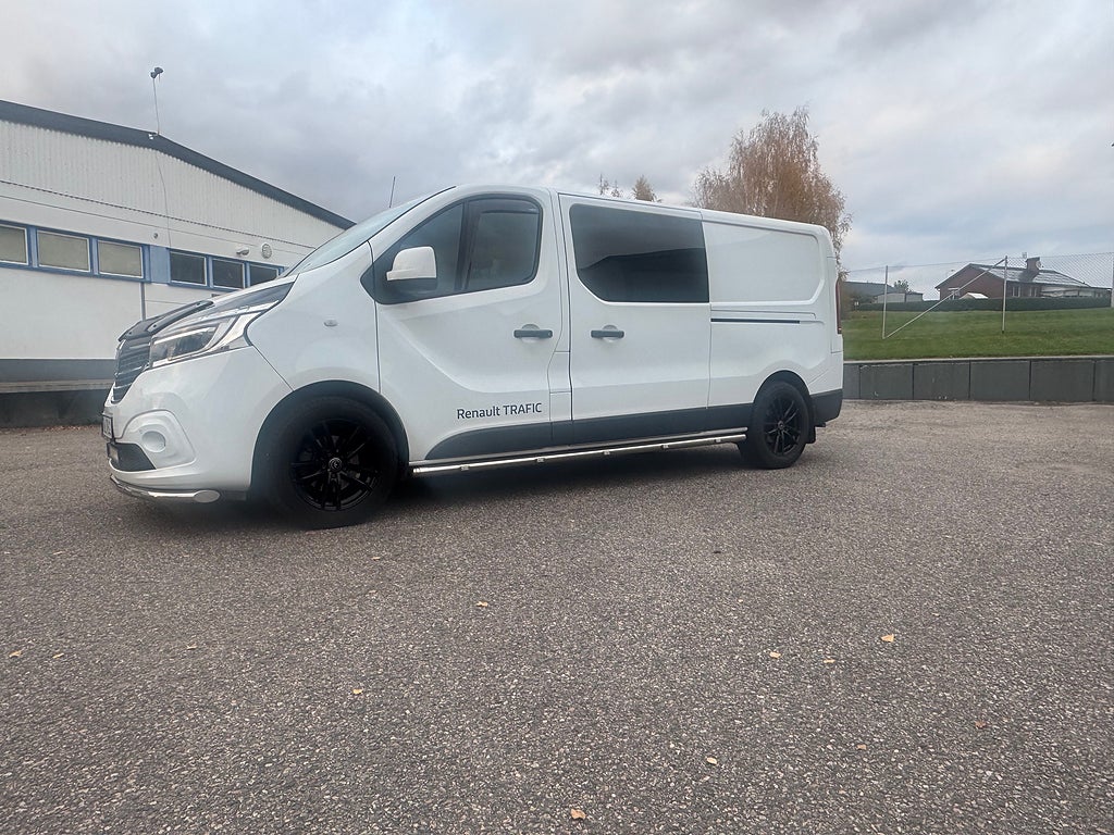 Renault trafic Dubbelhytt,2.0 dCi, Euro 6 - 6-sitsig,Värmare