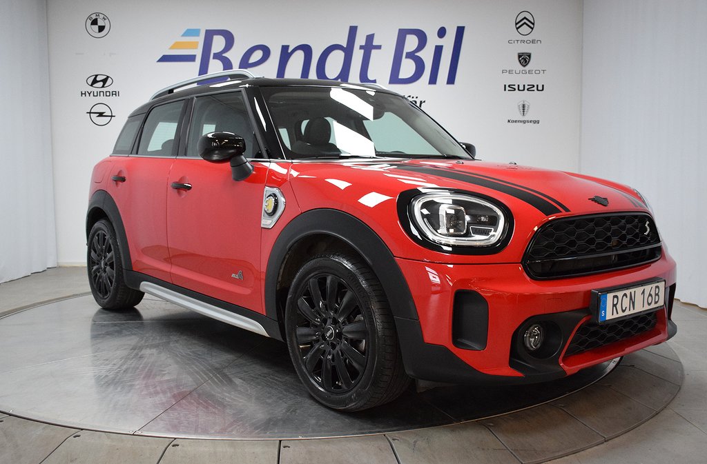 MINI Countryman Cooper SE ALL4/ Panorama/ Rattvärme/ Moms